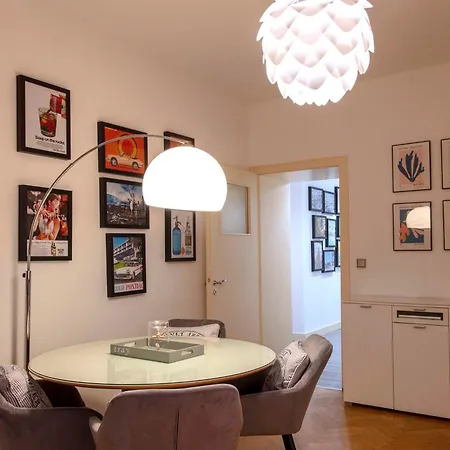 Apartment Top-designerwohnung In Messenaehe Düsseldorf