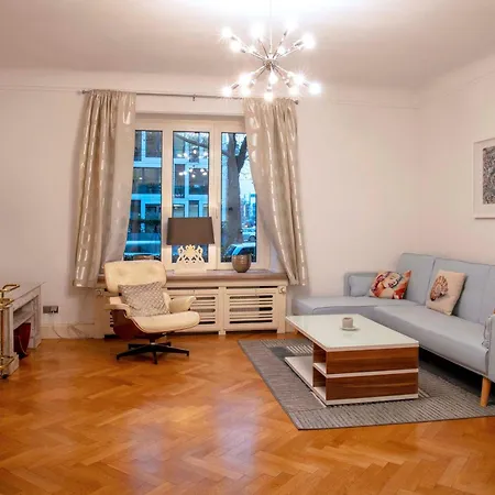 Top-designerwohnung In Messenaehe *